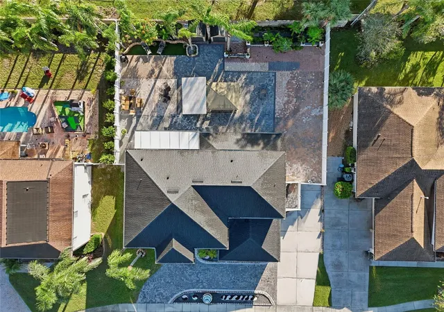 2nd image of 352 Radisson Pl, Oviedo, FL 32765 | MLS# O6352441