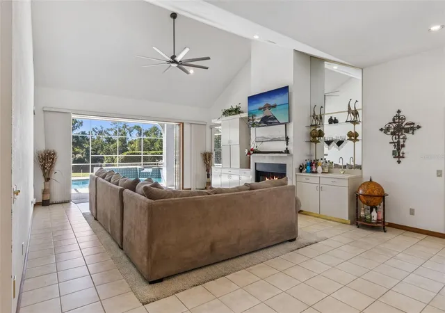 5th image of 2964 Plantation Rd, Winter Haven, FL 33884 | MLS# O6352519