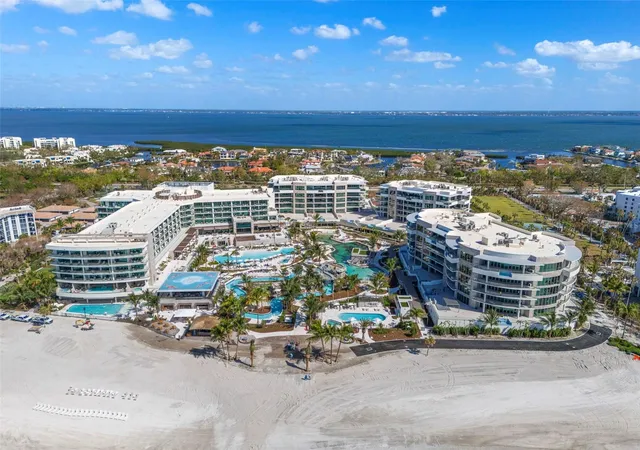2nd image of 1591 Gulf Of Mexico Dr #512, Bradenton Beach, FL 34217 | MLS# A4668544