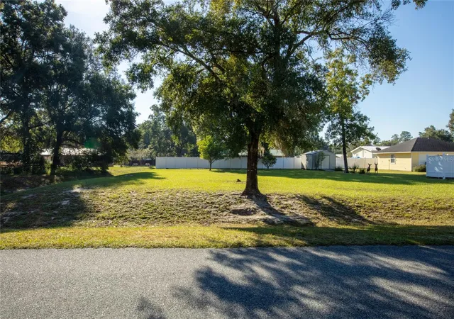 2nd image of 618 Se 44th St, Keystone Heights, FL 32656 | MLS# GC534732