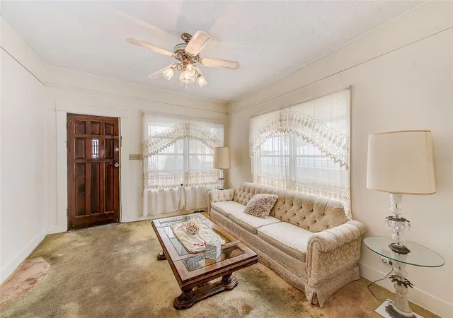 5th image of 632 Cross St, Tarpon Springs, FL 34689 | MLS# TB8438161