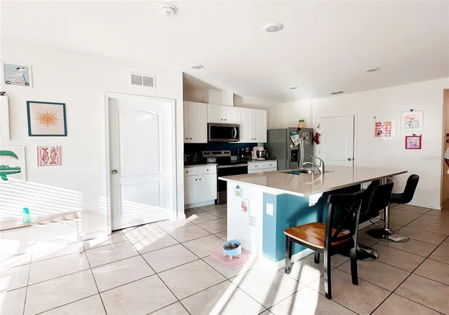 4th image of 1122 Brimstone Cir, Winter Haven, FL 33884 | MLS# S5136668