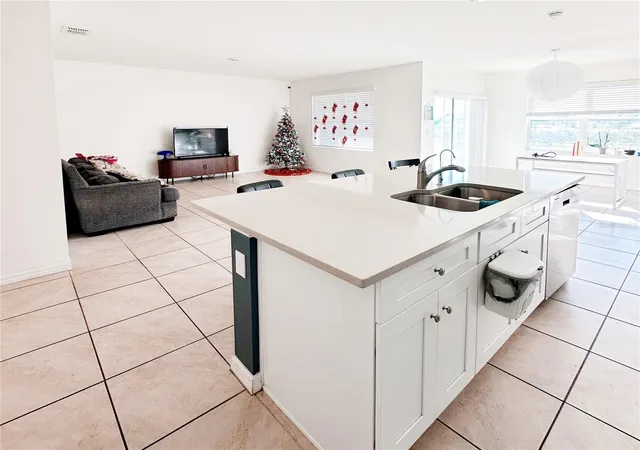 5th image of 1122 Brimstone Cir, Winter Haven, FL 33884 | MLS# S5136668