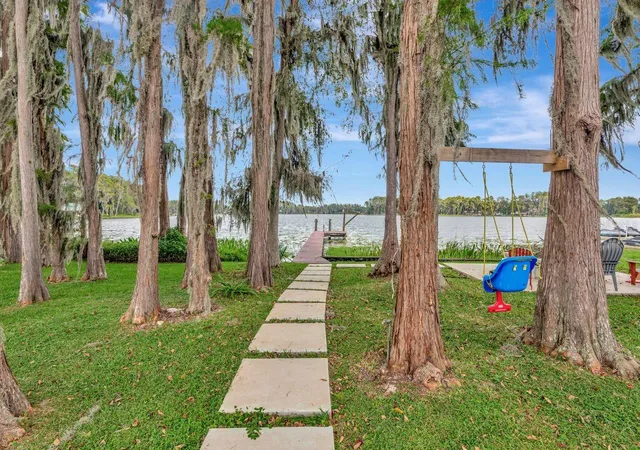 Single family home for sale at 19207 Crooked Ln, LUTZ, FL 33548 | MLS# TB8438183