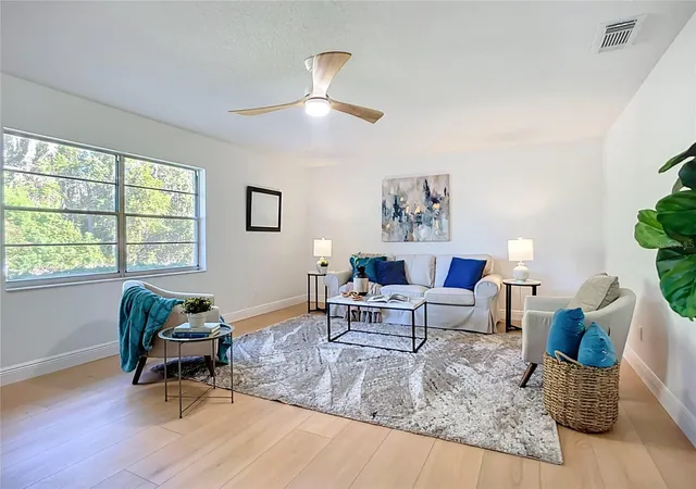3rd image of 2014 Hampstead Cir, Sun City Center, FL 33573 | MLS# TB8438221