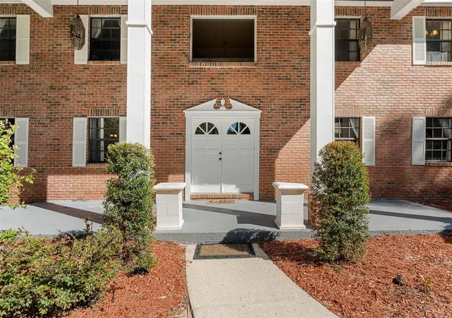 Photo 3 of Single family home for sale at 4621 Nw 71St Blvd, Gainesville, FL 32606 | MLS# GC534739 | Listing updated on 2026-09-21