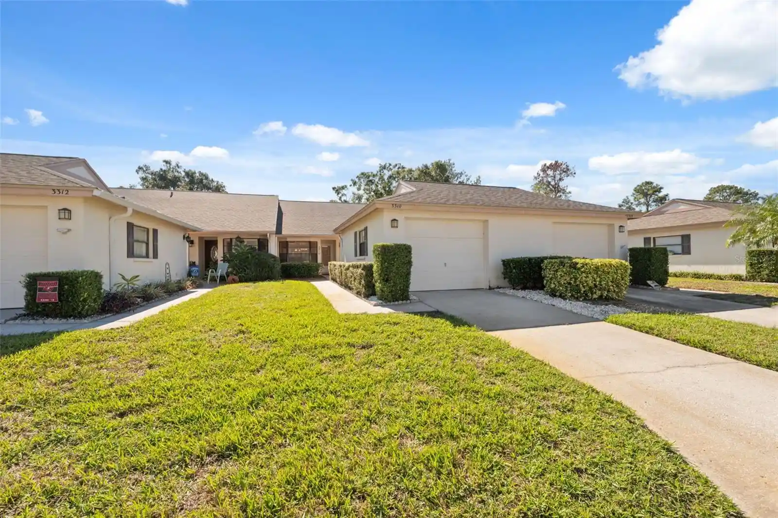 Listing Photo 2 - Condo for sale in 3310 Lori Ln located at 3310 Lori Ln, NEW PORT RICHEY, FL 34655 - Unit 3310 Lori Ln