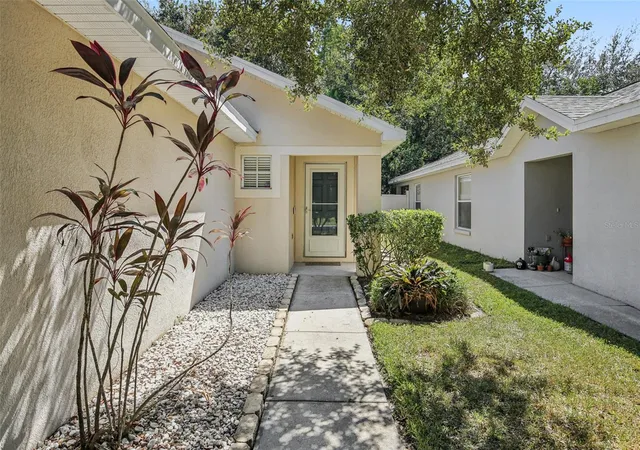 Photo 2 of Single family home for sale at 7842 Citrus Blossom Dr, Land O Lakes, FL 34637 | MLS# TB8438492 | Listing updated on 2026-09-22