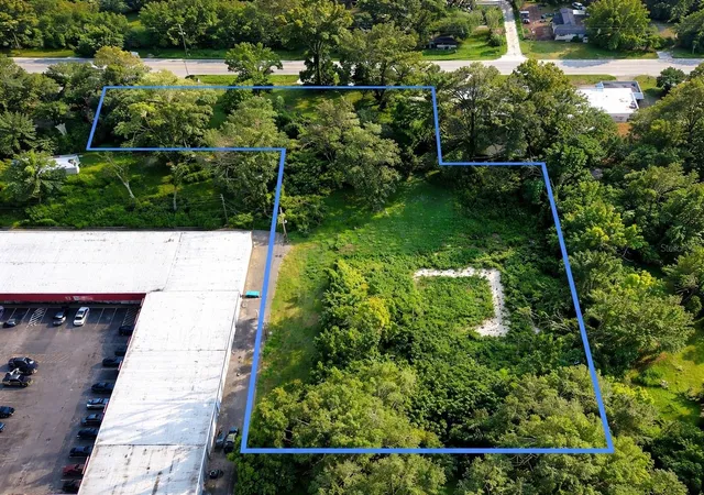 Photo 1 of Land for sale at 942 Ne 35th Street, Ocala, FL 34479 | MLS# O6353106 | Listing updated on 2026-08-11