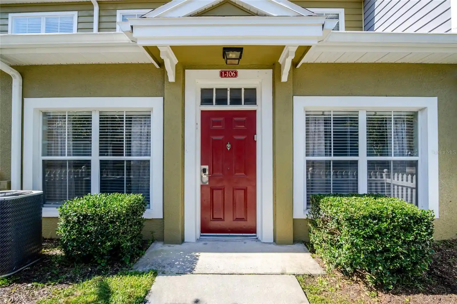 Listing Photo 2 - Condo for sale in 2610 Lodi Cir located at 2610 Lodi Cir, Kissimmee, FL 34746 - Unit #106