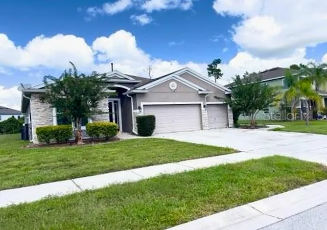 Photo 3 of Single family home for sale at 1435 Daystar Ln, Deltona, FL 32725 | MLS# TB8438598 | Listing updated on 2026-09-05