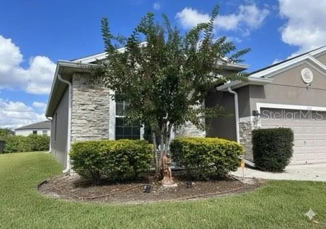 Photo 3 of Single family home for sale at 1435 Daystar Ln, Deltona, FL 32725 | MLS# TB8438598 | Listing updated on 2026-09-05