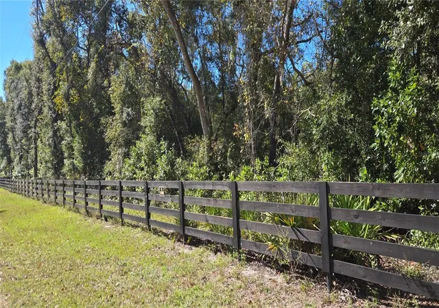 Homes for sale in Chiefland, FL | 11150 Nw 78Th Ave, Chiefland, FL 32626 | MLS# O6353151