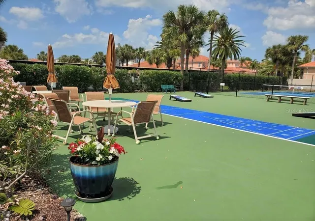 5th image of 240 Sand Key Ests Dr #257, Clearwater Beach, FL 33767 | MLS# TB8438658