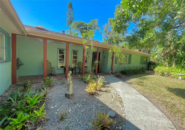 5th image of 550 46Th St, Sarasota, FL 34234 | MLS# A4668768