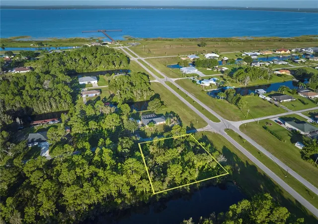 2nd image of 2 Amaryllis Dr, Indian Lake Estates, FL 33855 | MLS# TB8438714