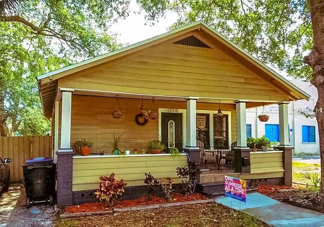 13th image of 1210 Highland St S, St Petersburg, FL 33701 | MLS# TB8438830