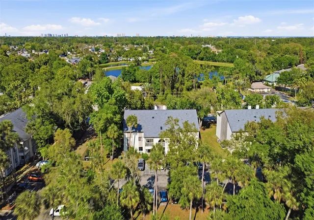4th image of 3101 Oak Trail Run, Daytona Beach, FL 32127 | MLS# V4945449