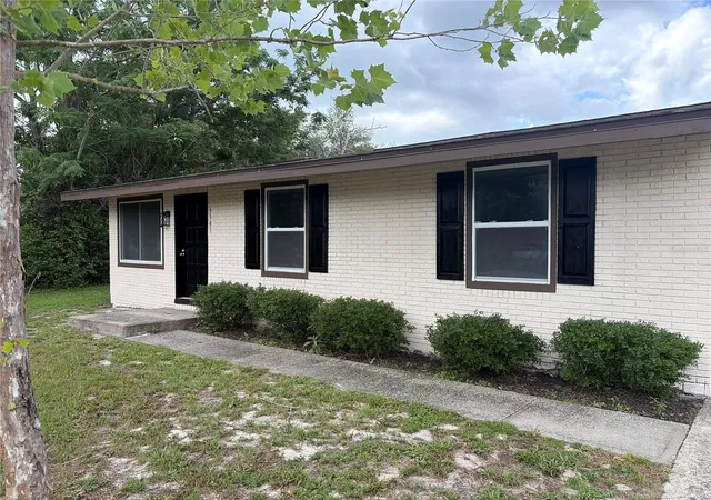 Homes for sale in Deltona, FL | 3307 Caldwell St, Deltona, FL 32738 | MLS# V4945450