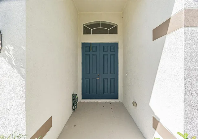 3rd image of 9506 Rolling Cir, San Antonio, FL 33576 | MLS# TB8438952