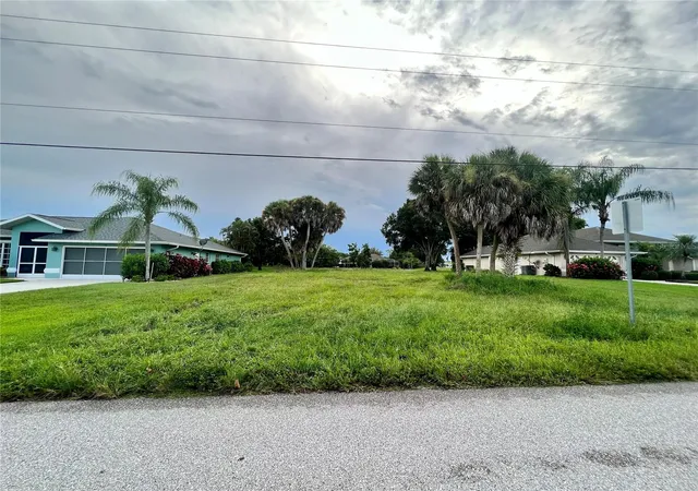 5th image of 11 Sportsman Rd, Rotonda West, FL 33947 | MLS# C7516478