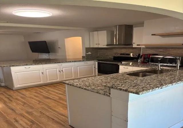 Photo 4 of Single family home for sale at 4035 14th Avenue S, St Petersburg, FL 33711 | MLS# TB8439175 | Listing updated on 2026-08-20
