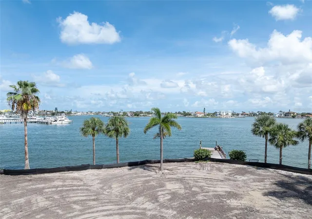 2nd image of 1 Paradise Ln, Treasure Island, FL 33706 | MLS# TB8439266