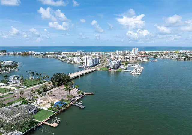 2nd image of 2 Paradise Ln, Treasure Island, FL 33706 | MLS# TB8439267