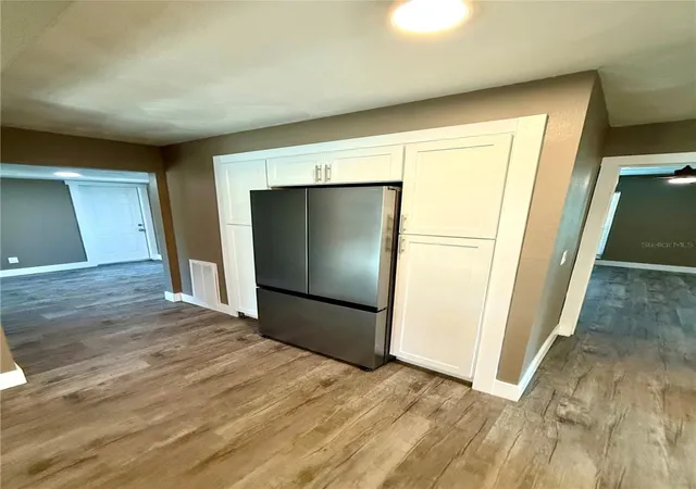 Photo 5 of Single family home for sale at 9801 San Moreno Way, Port Richey, FL 34668 | MLS# W7879997 | Listing updated on 2026-09-01