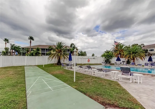 2nd image of 433 Paula Dr S, DUNEDIN, FL 34698