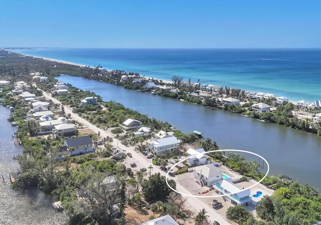 Photo 1 of Single family home for sale at 271 Bocilla Dr, Placida, FL 33946 | MLS# D6144338 | Listing updated on 2026-09-21