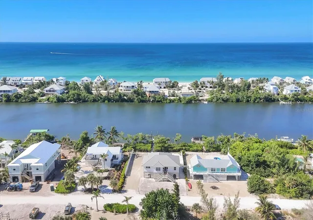 Photo 1 of Single family home for sale at 271 Bocilla Dr, Placida, FL 33946 | MLS# D6144338 | Listing updated on 2026-09-21