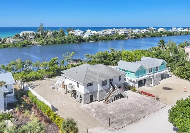 Photo 2 of Single family home for sale at 271 Bocilla Dr, Placida, FL 33946 | MLS# D6144338 | Listing updated on 2026-09-21