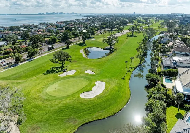 2nd image of 1065 Gulf Of Mexico Dr, Longboat Key, FL 34228