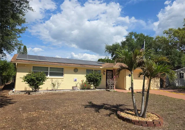 5th image of 4832 Elmwood St, New Port Richey, FL 34653 | MLS# W7880024