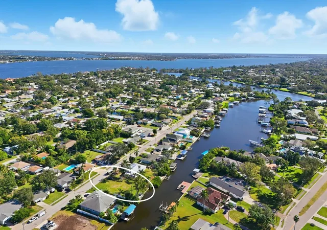 1st image of 6915 9th Ave Nw, Bradenton, FL 34209 | MLS# A4669090