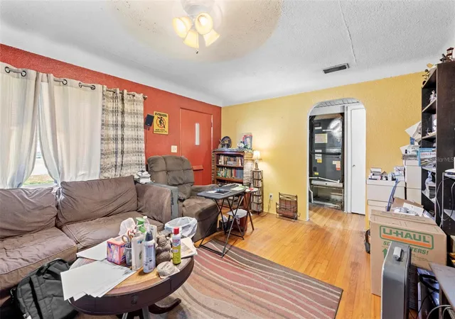 Homes for sale in Saint Petersburg, FL | 3468 9Th Ave N, Saint Petersburg, FL 33713 | MLS# TB8439840