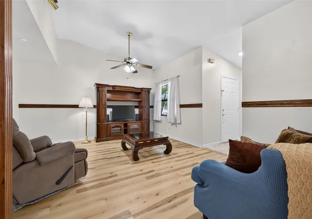 Photo 4 of Single family home for sale at 7016 2Nd St N, Saint Petersburg, FL | MLS# TB8439843 | Listing updated on 2026-10-31
