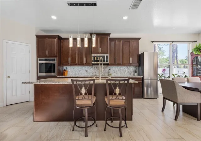 4th image of 38 Brewster Ln, Palm Coast, FL 32137 | MLS# FC313562