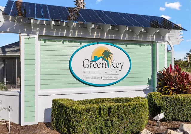 2nd image of 1052 Sugar Loaf Key Loop, Lady Lake, FL 32159 | MLS# O6354192