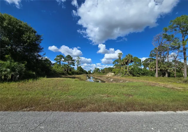 Photo 2 of Land for sale at 425 Wilder Ave S, Lehigh Acres, FL 33974 | MLS# O6354244 | Listing updated on 2025-10-23
