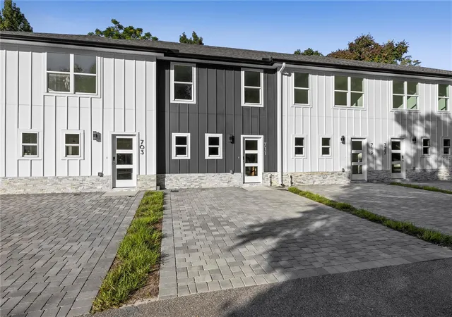2nd image of 711 Clemson Dr, Altamonte Springs, FL 32714 | MLS# O6354258