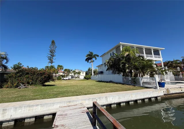 Photo 4 of Land for sale at 16325 Redington Dr, Redington Beach, FL 33708 | MLS# TB8440131 | Listing updated on 2025-11-04