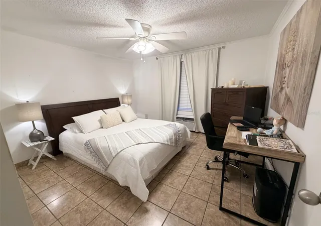 Photo 4 of Condo for sale at 2490 SW 14th Drive #29, Gainesville, FL 32608 | MLS# GC534867 | Listing updated on 2026-09-17
