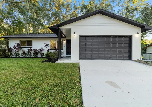Photo 1 of Single family home for sale at 609 Holley St, Brooksville, FL 34601 | MLS# TB8440232 | Listing updated on 2026-10-07