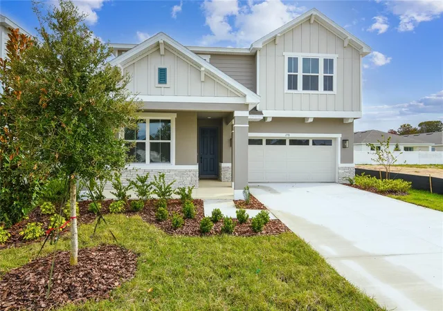 Photo 1 of Single family home for sale at 178 Blue Star Ct, Tavares, FL 32778 | MLS# S5137063 | Listing updated on 2026-10-07