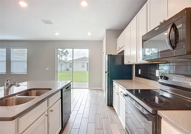 Photo 3 of Single family home for sale at 11829 Clare Hl Ave, Riverview, FL 33579 | MLS# TB8440261 | Listing updated on 2026-09-25