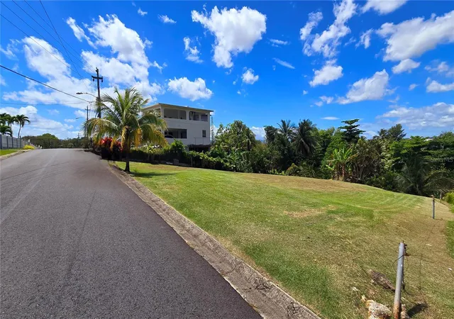 Homes for sale in Toa Alta, PR | Calle Cemi Urb Haciendas Del Caribe #B6, Toa Alta, PR 00953 | MLS# PR9116843