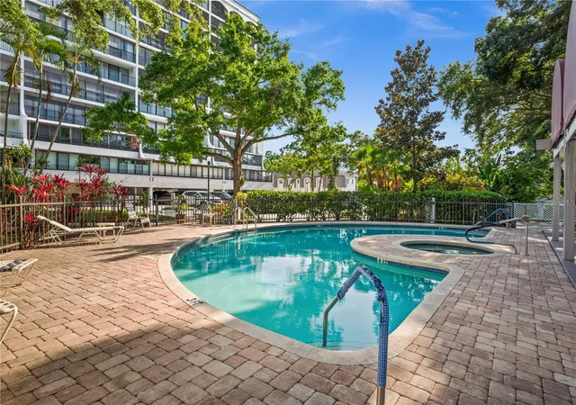 24th image of 3211 W Swann Ave #408, Tampa, FL 33609 | MLS# V4945519