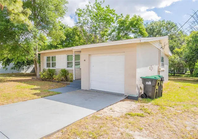 3rd image of 1411 N Powers Dr, Orlando, FL 32818 | MLS# O6354503